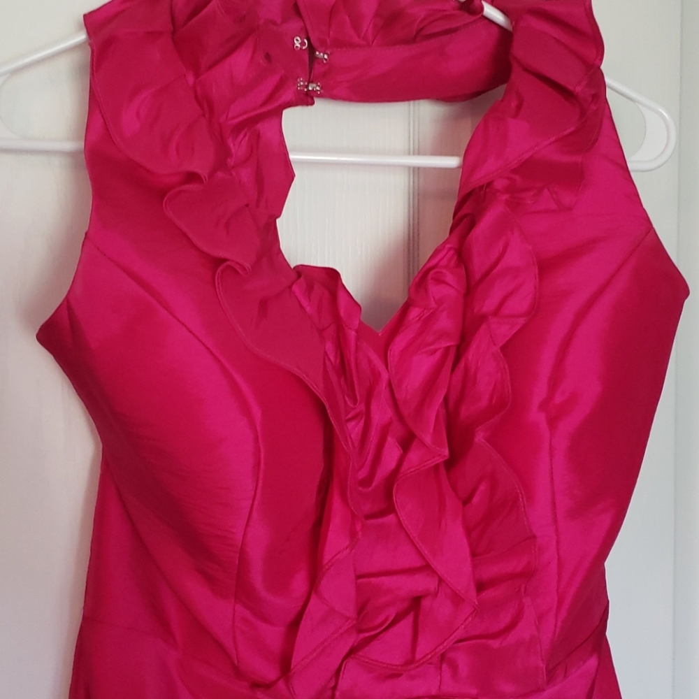 Dress - Picture 2 of 3